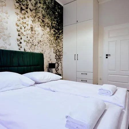 公寓 Vacationclub - Old Town Apartament 5 *